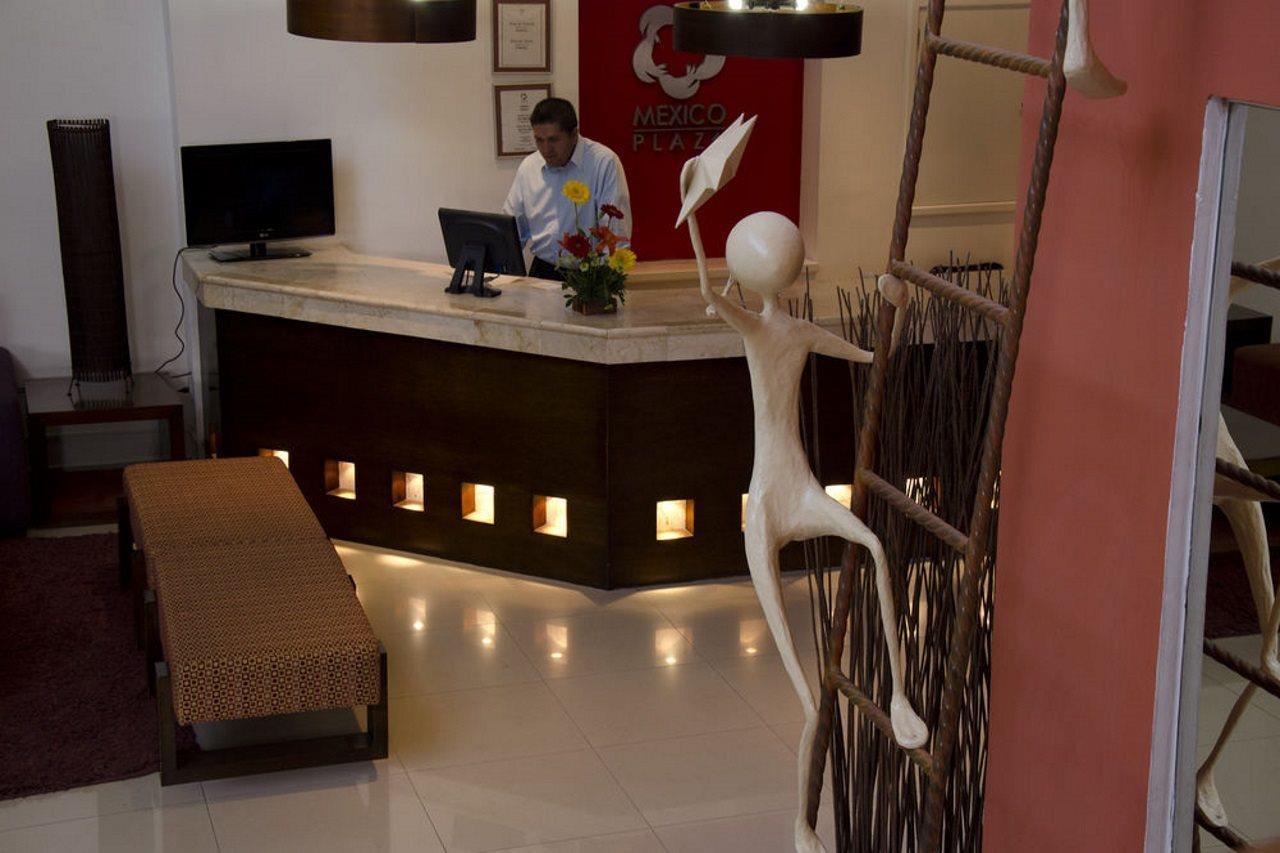 Hotel Suites Mexico Plaza Leon Campestre Экстерьер фото